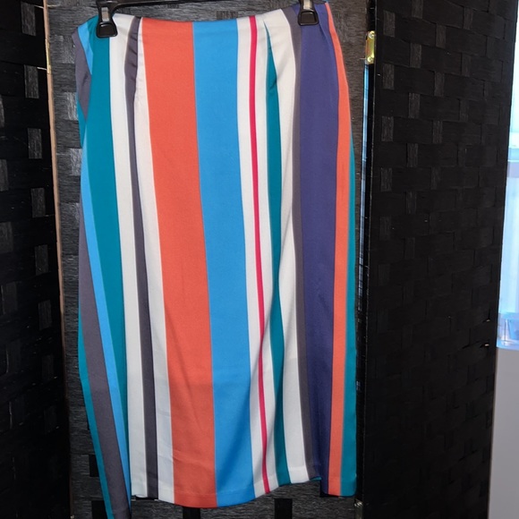 Loft Skirt Petite Multi Color Size 2. EUC. - Picture 7 of 17